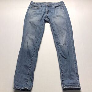 American Eagle Medium Wash Boy Jean Size 2 A1287